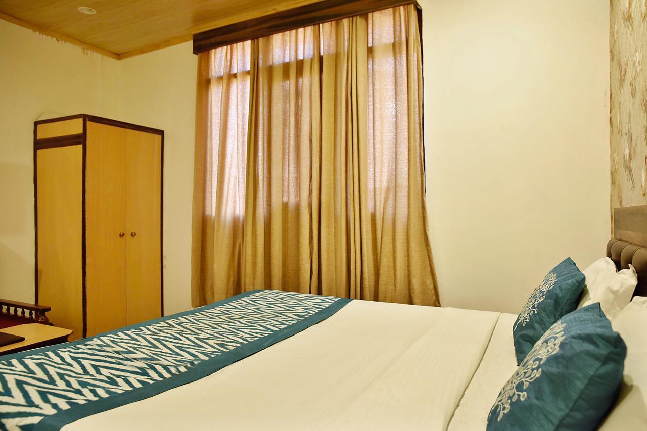 Oyo 8917 Hotel Crystal Palace Shimla Exteriör bild